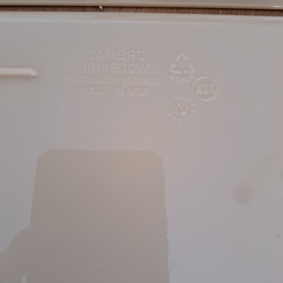 Set of 4 vintage school lunch tray cambro 10146DCW Huntington beach Made… - Picture 12 of 16